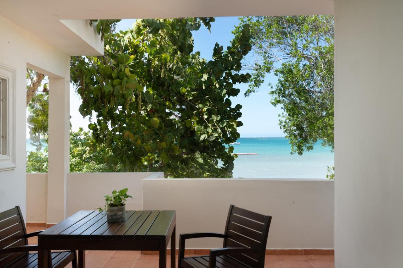 Blue Island Punta Rucia Hotel Екстериор снимка