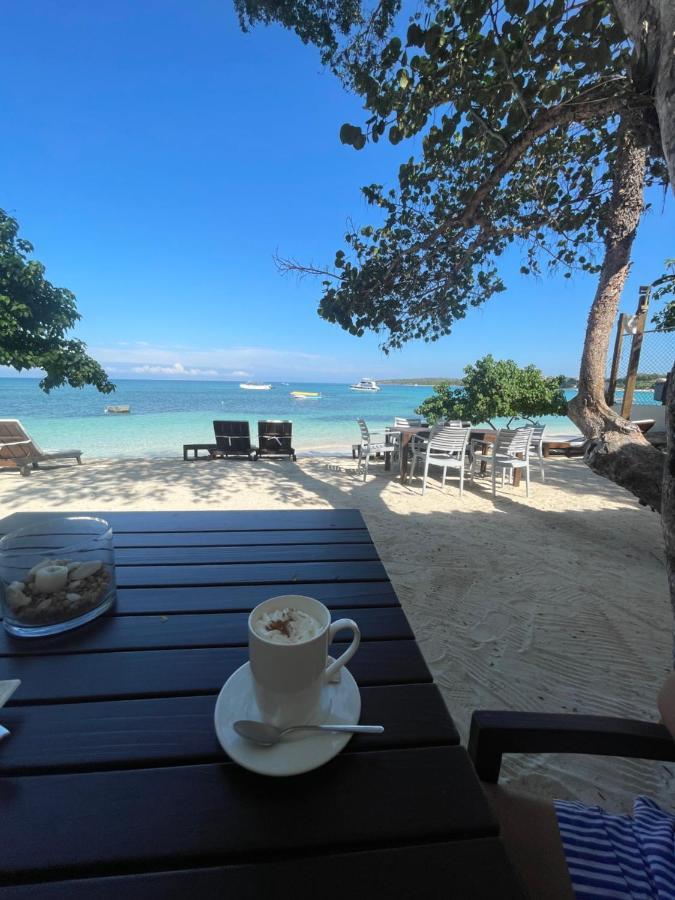 Blue Island Punta Rucia Hotel Екстериор снимка